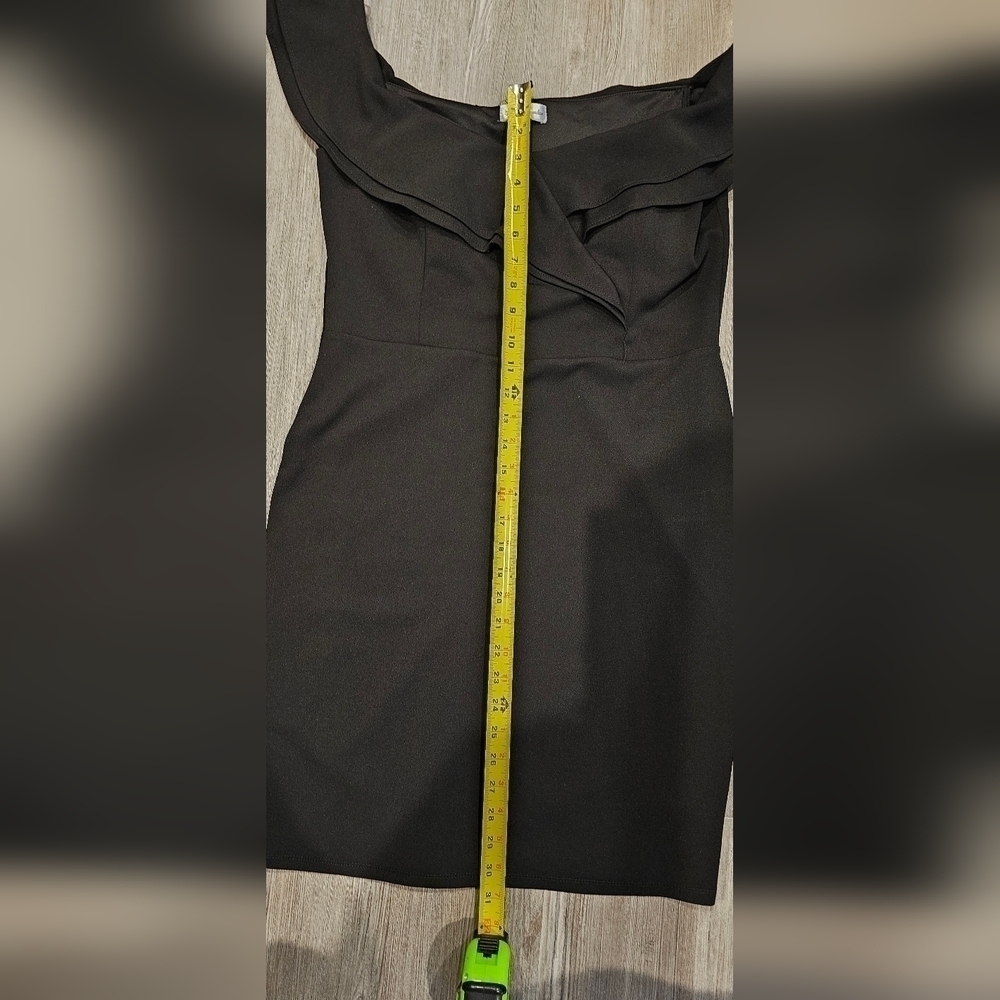 Size XL | Emerald Sundae Womens Black Bodycon Ruffle Trum Neckline Dress - Picture 9 of 12